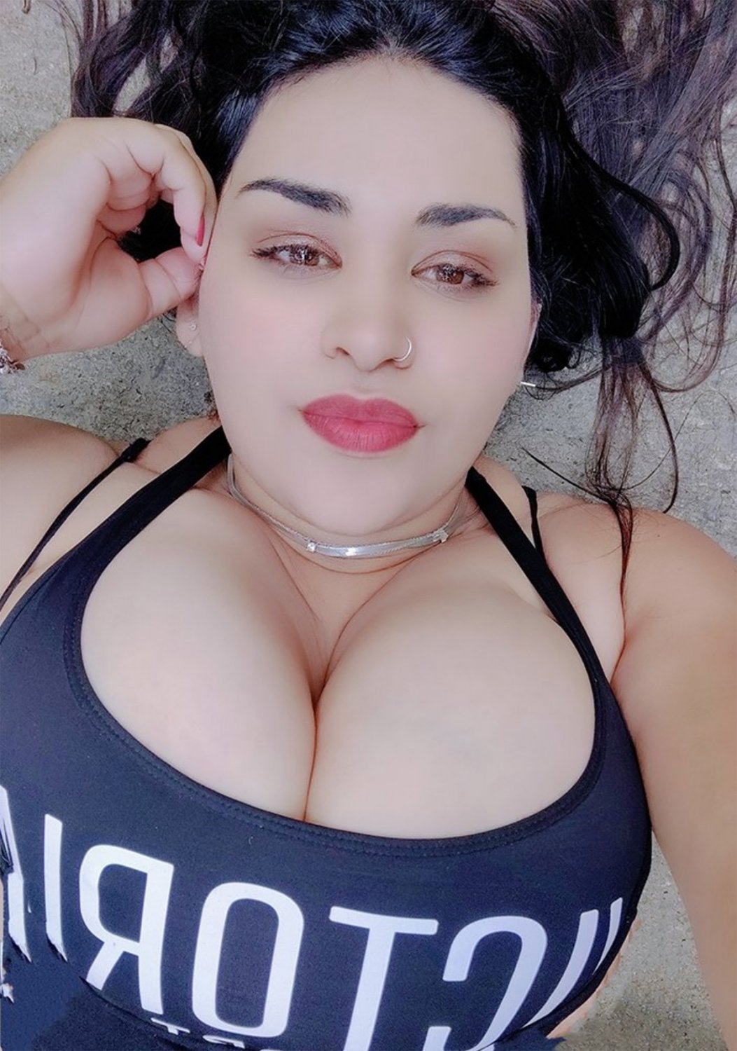 Hot Busty Latina Babe - Porn Videos and Photos