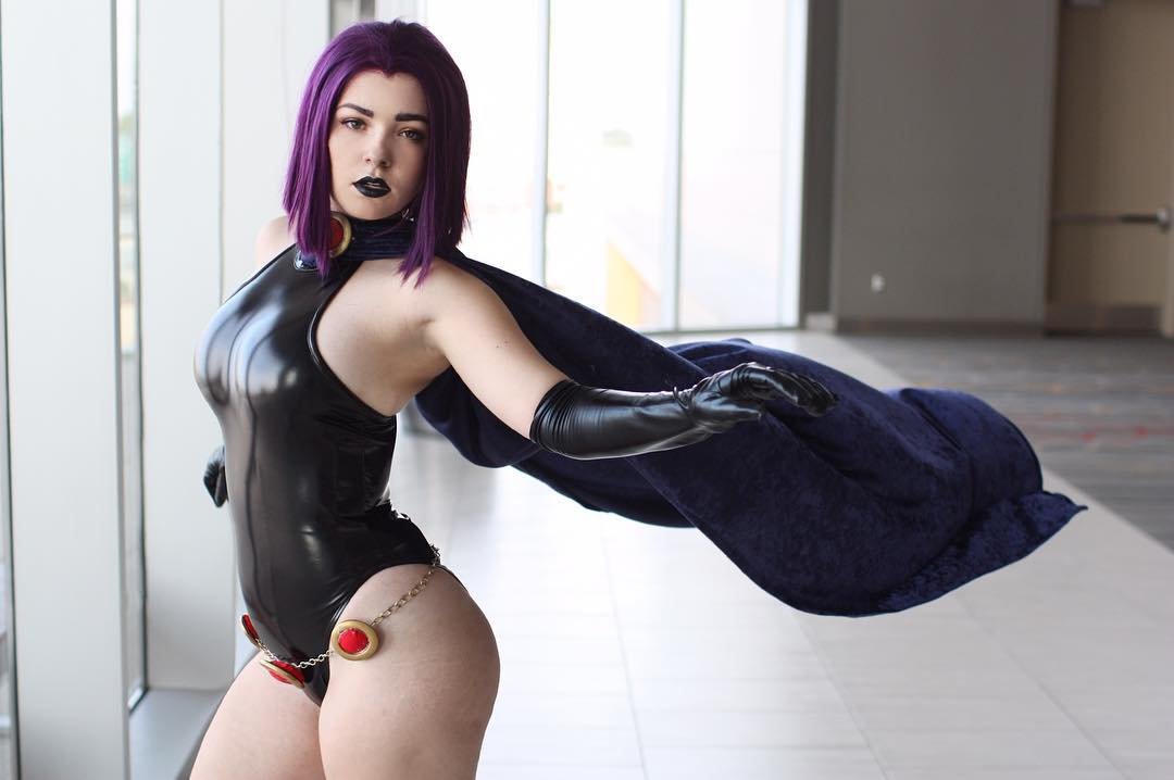 Raven cosplayers part 2 #NVnJrRGq