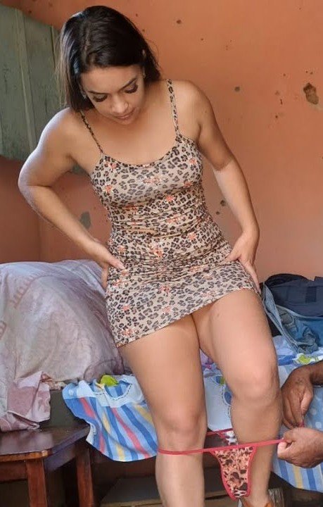 Rosalinda safada, morena sensual muito gostosa, seria uma ótima GP, deve ser uma puta top na cama. #7SOsHTxv