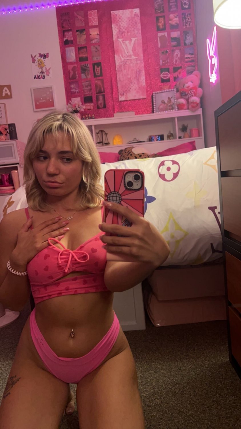 Kayla C choking on a fat cock #sNj8PnZ9