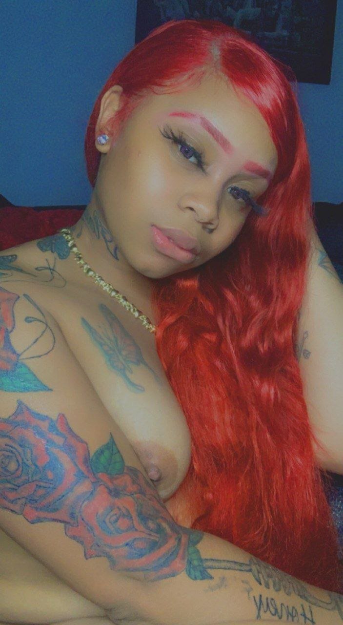 West Orlando Florida Stripper thot & Milf Honneybae suckin dick, eatin pussy & Squirtin leaked #S9jsRYd1