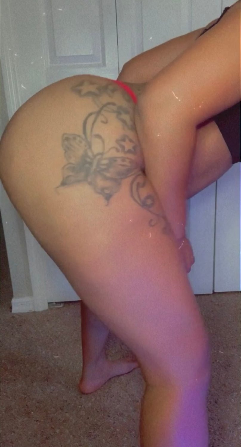 West Orlando Florida Stripper thot & Milf Honneybae suckin dick, eatin pussy & Squirtin leaked #TO2ZNXD7