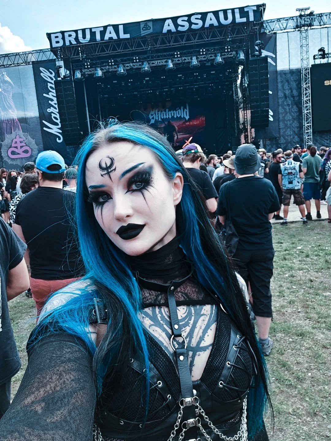 Polish goth - AI bukkake #NjSjsVUl